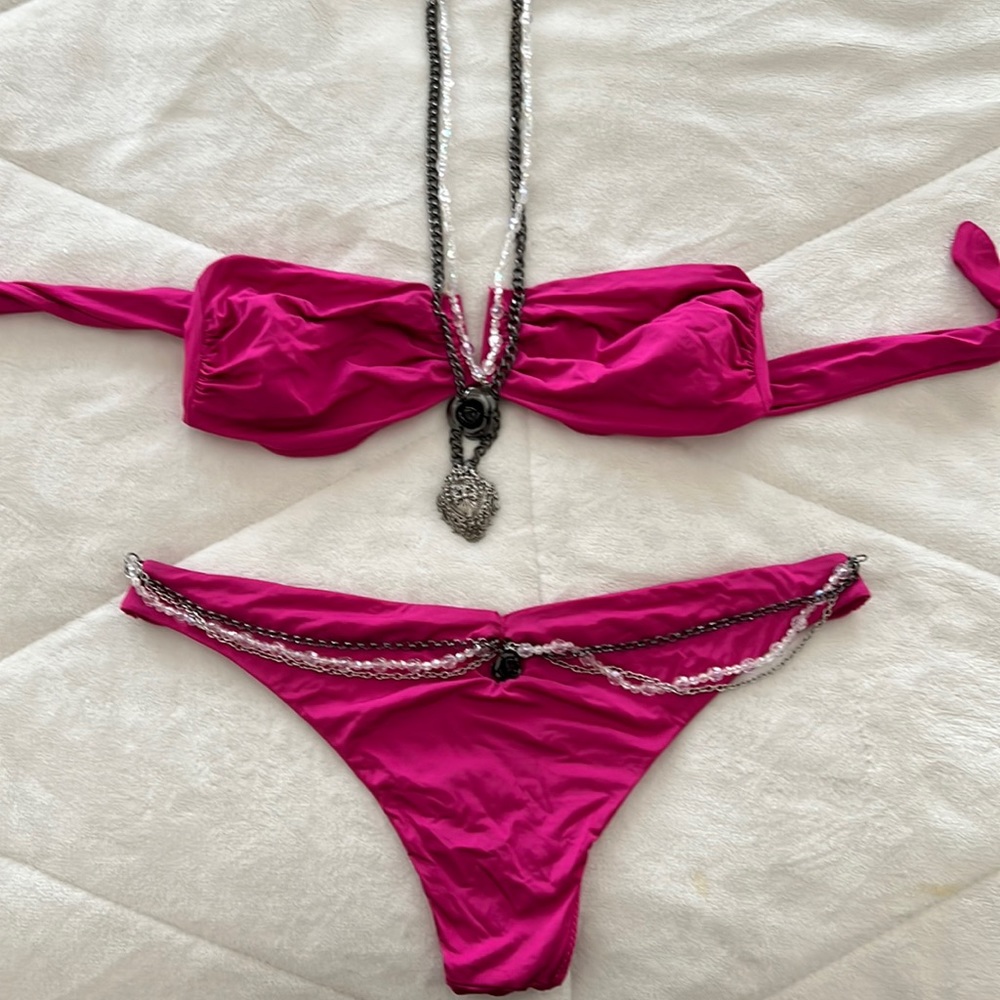 Beach bunny bikini pink